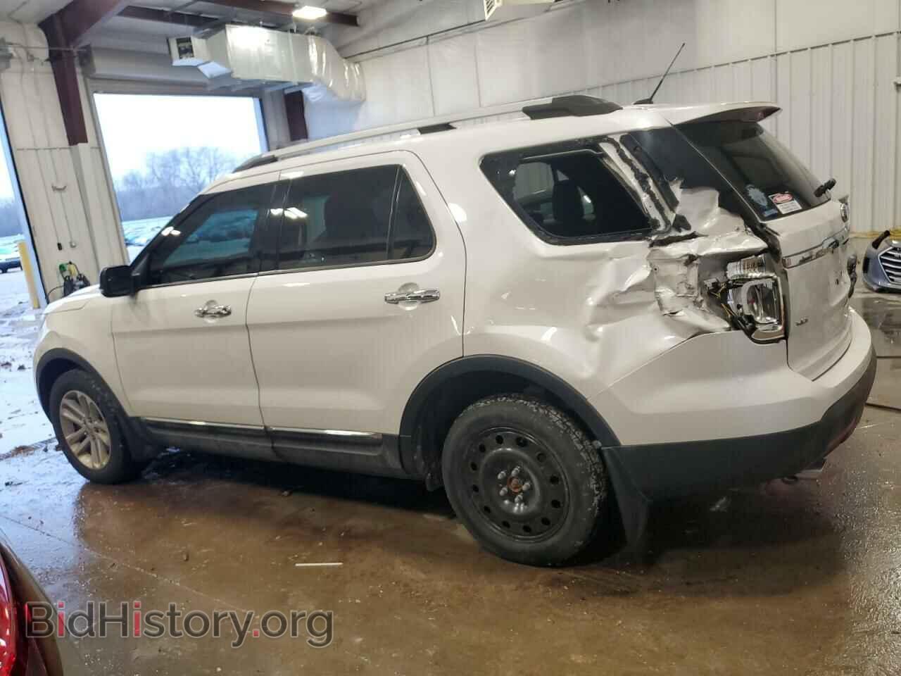 2011 FORD EXPLORER - VIN: 1FMHK8D86BGA45588 - Photo 2