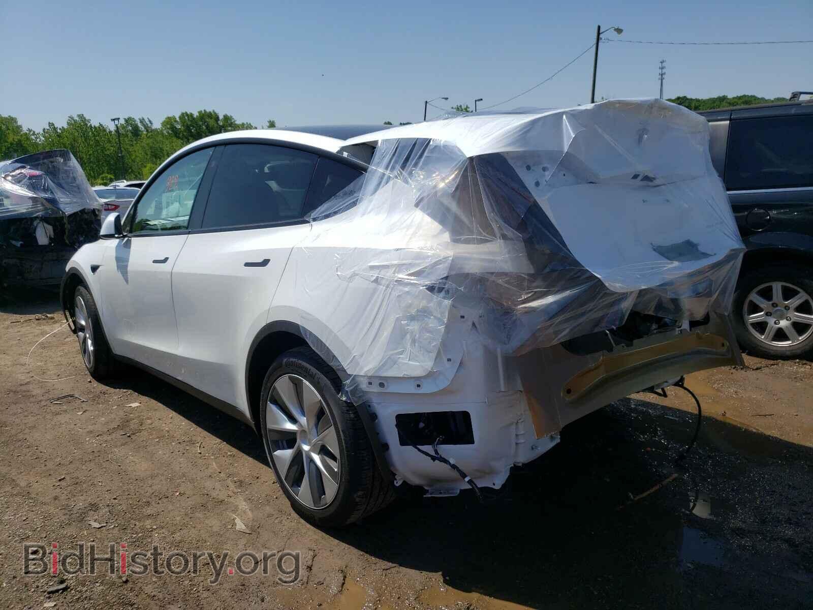 2021 TESLA MODEL Y - VIN: 5YJYGAEE7MF136867 - Фото 3