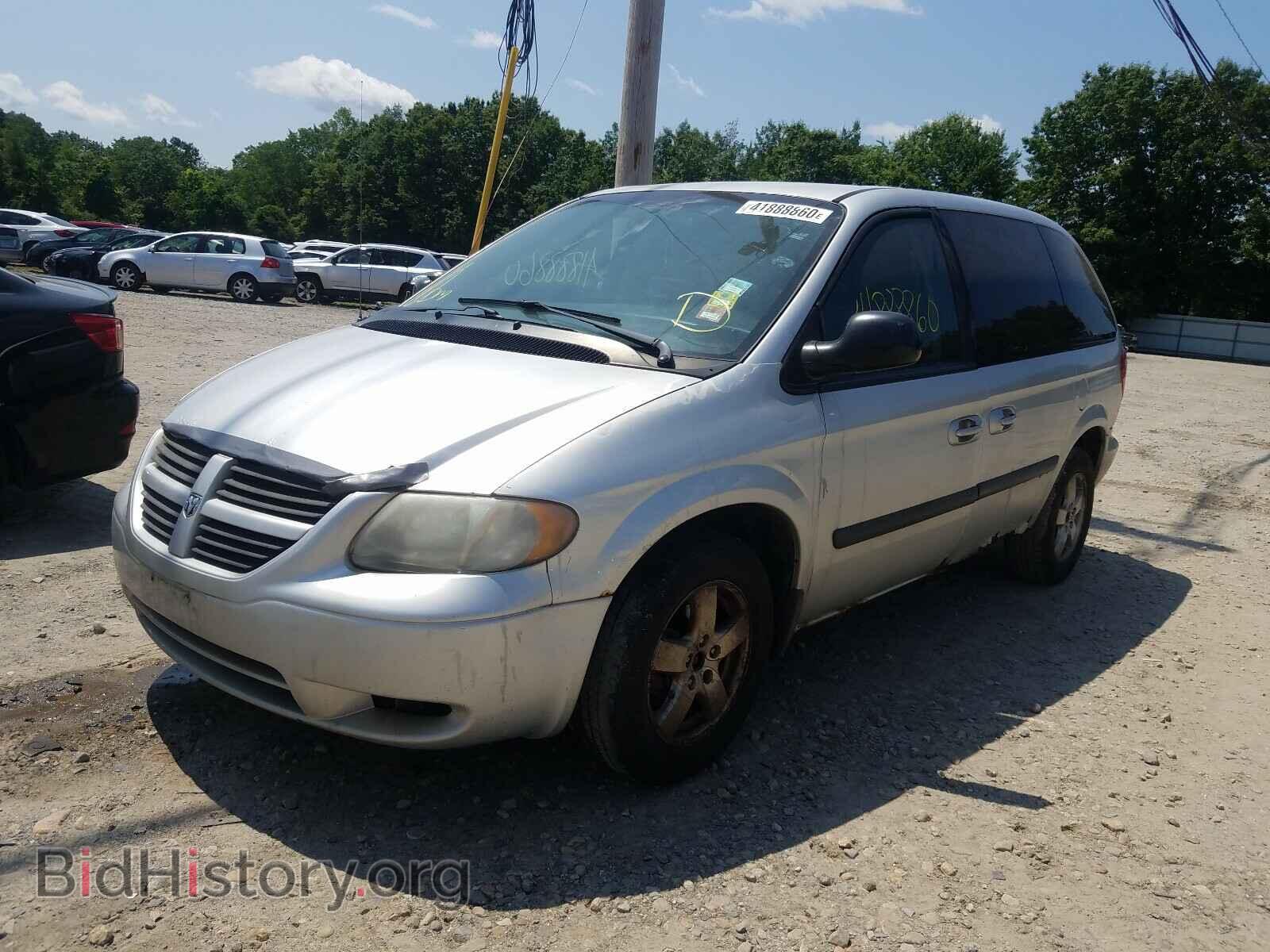 2005 DODGE CARAVAN - VIN: 1D8GP45RX5B232613 - Фото 2