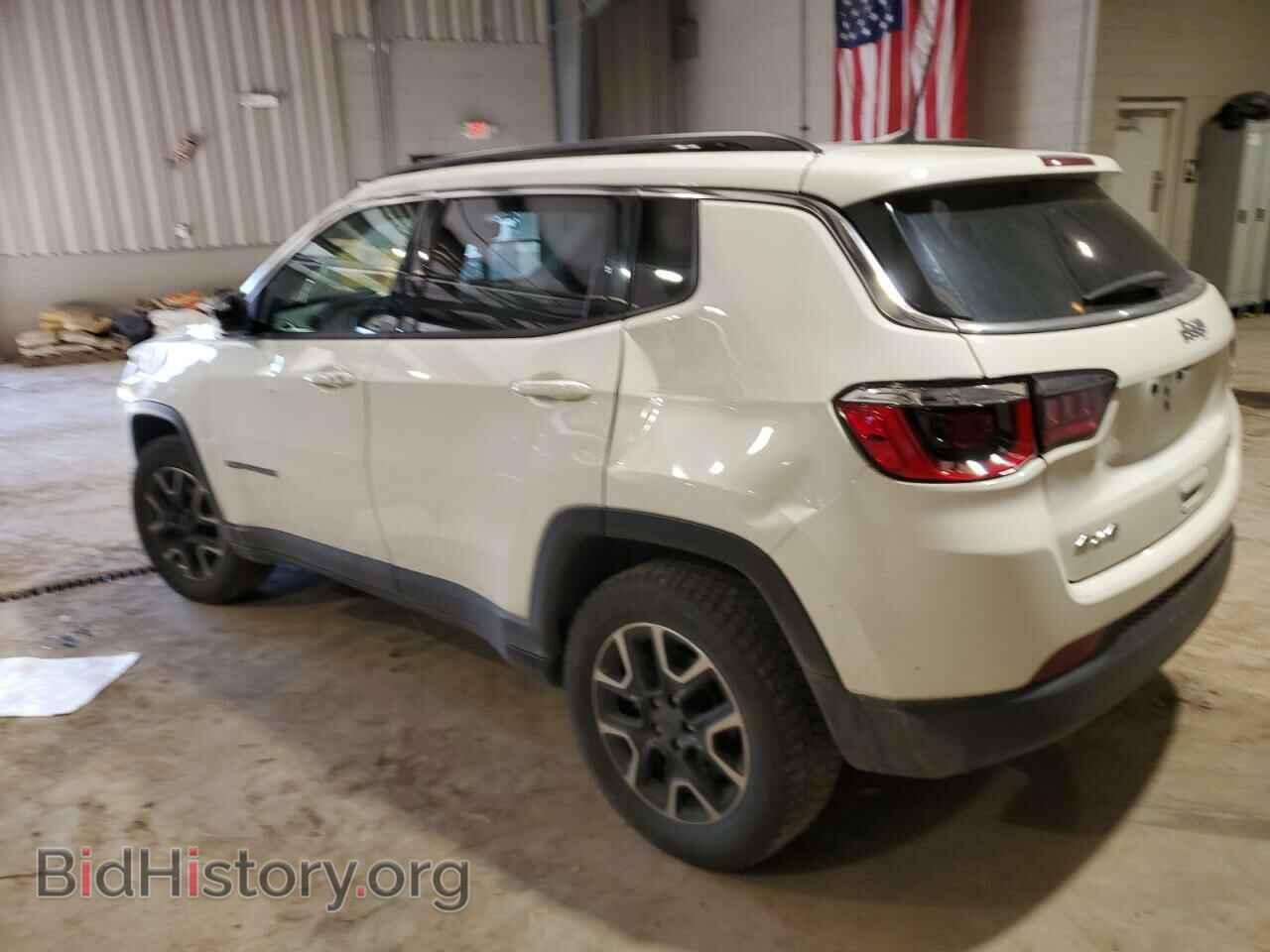 2018 JEEP COMPASS - VIN: 3C4NJDBBXJT255672 - Фото 2