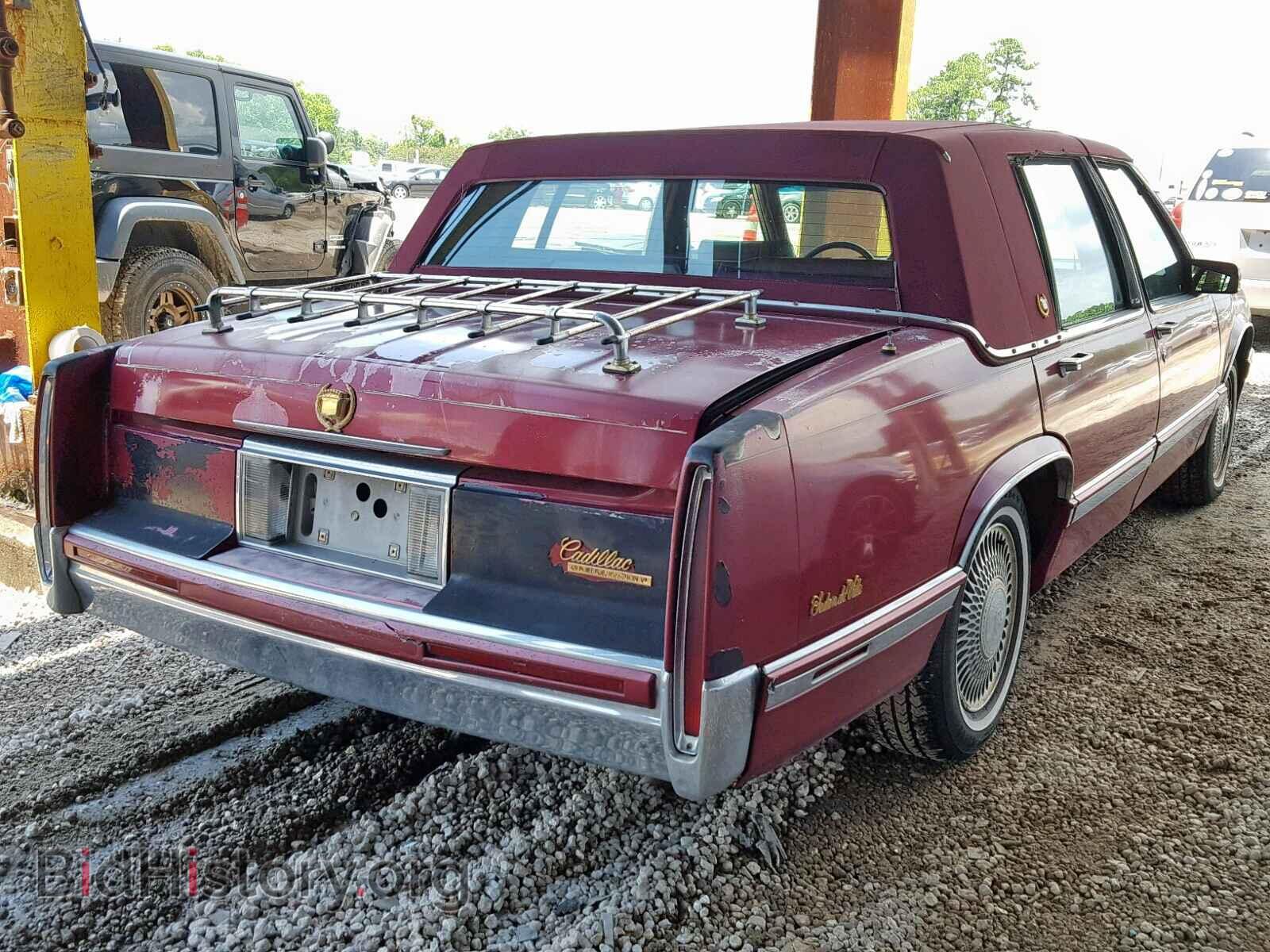 1993 CADILLAC DEVILLE - VIN: 1G6CD53B2P4220189 - Photo 4