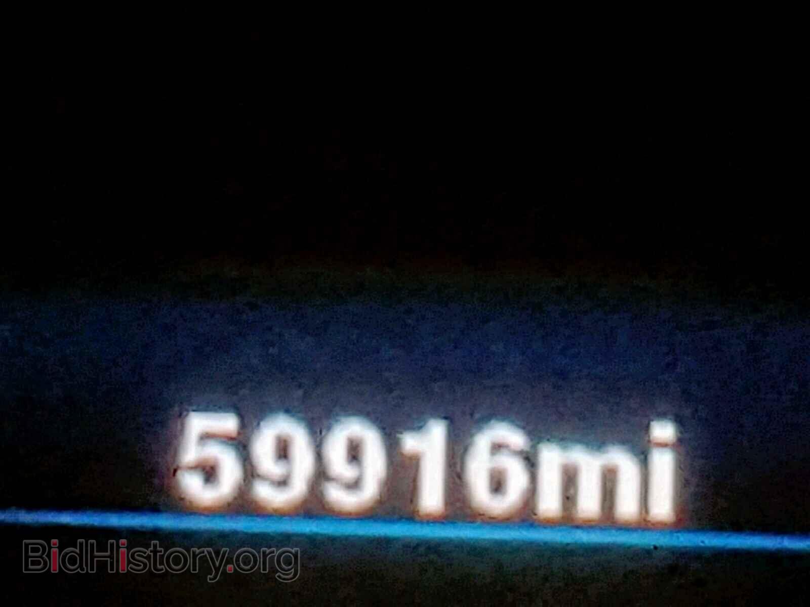 2012 CHRYSLER 300 - VIN: 2C3CCAET7CH261210 - Photo 8