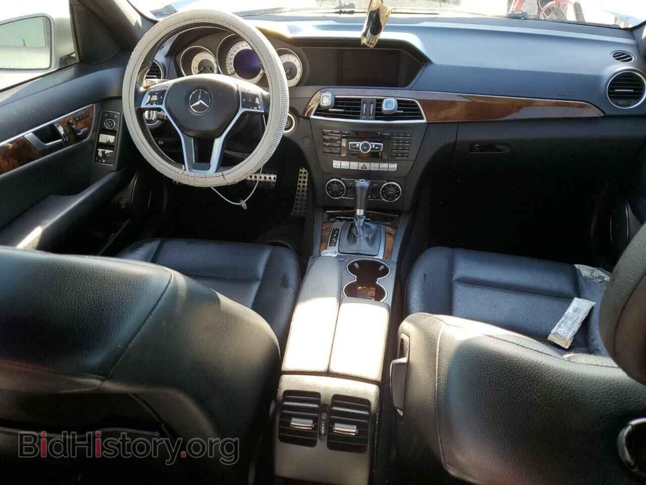 2013 MERCEDES-BENZ C-CLASS - VIN: WDDGF5HB9DA765701 - Фото 8