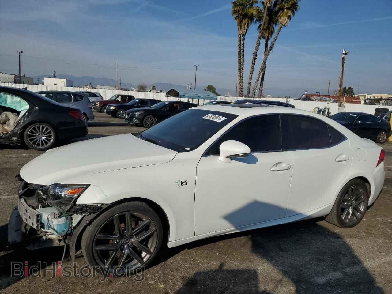 Фотография JTHBE1D29E5011762 - LEXUS IS 2014