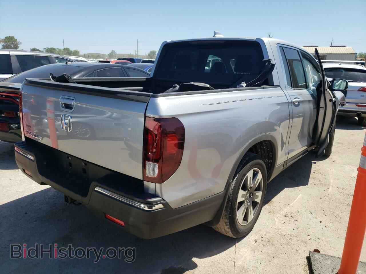2017 HONDA RIDGELINE - VIN: 5FPYK2F55HB007705 - Фото 4