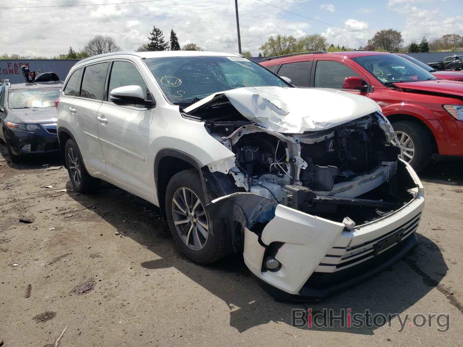 Фотография 5TDJZRFHXHS510263 - TOYOTA HIGHLANDER 2017