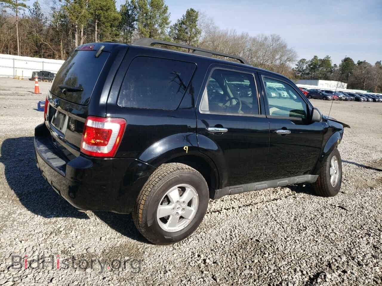 2010 FORD ESCAPE - VIN: 1FMCU0D70AKA52884 - Фото 3