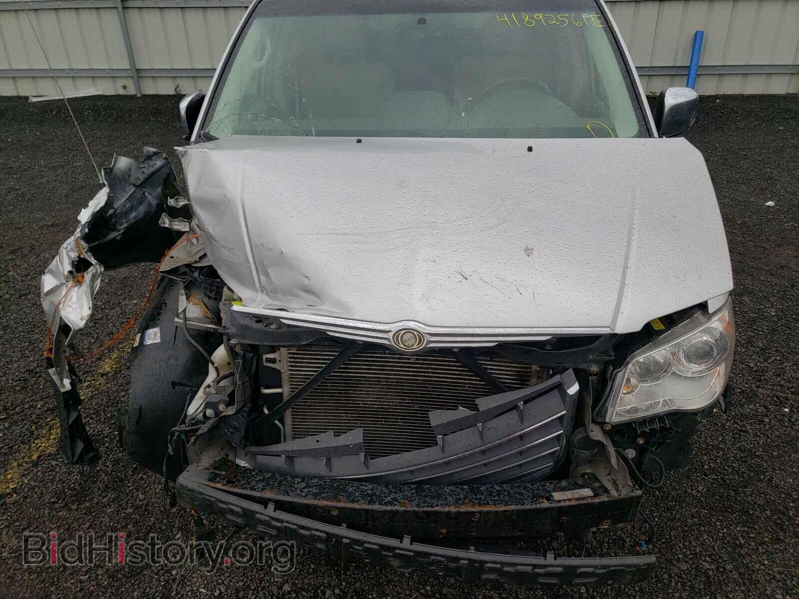 2008 CHRYSLER MINIVAN - VIN: 2A8HR64X98R688951 - Фото 9