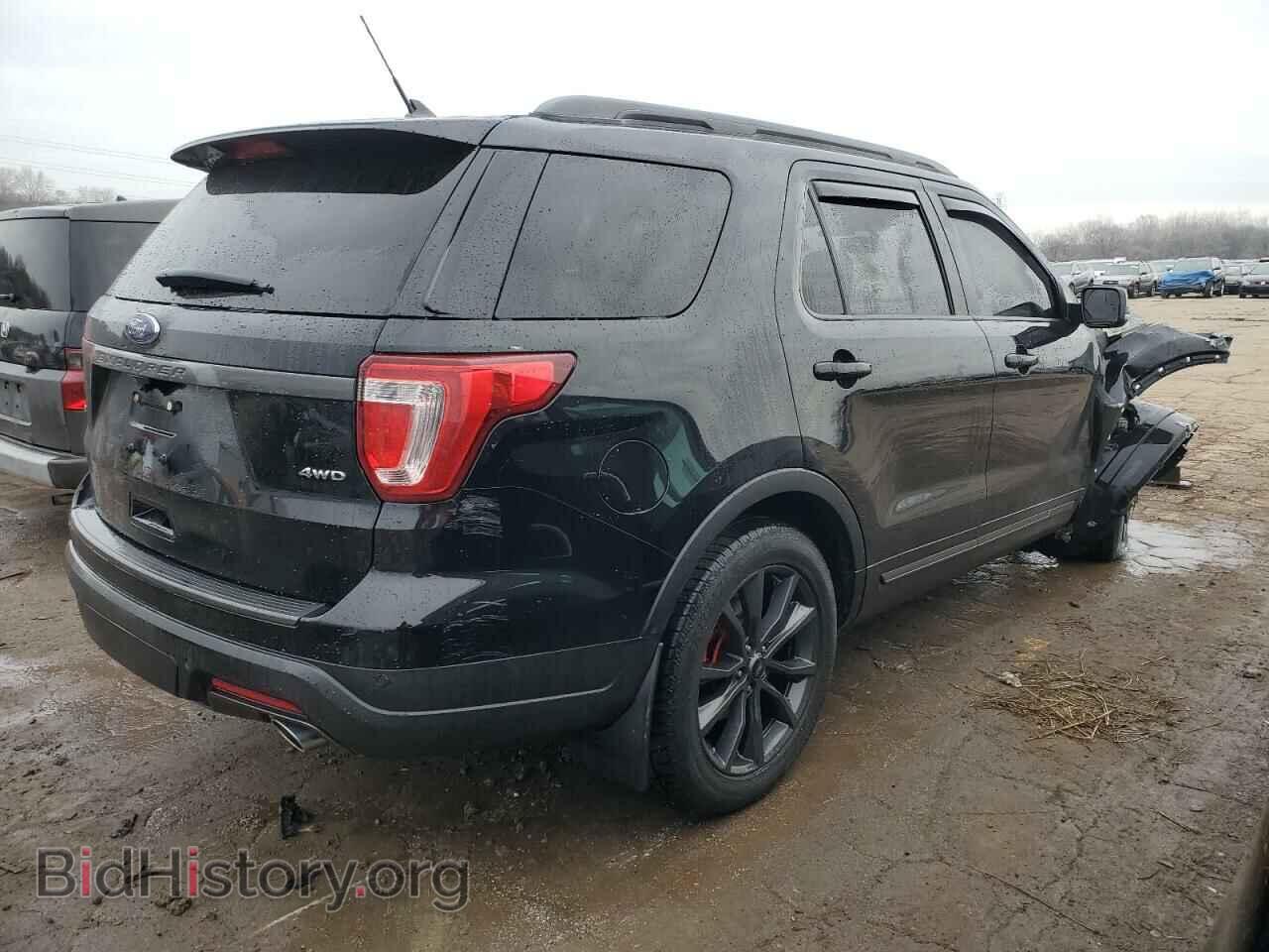 2018 FORD EXPLORER - VIN: 1FM5K8D82JGB63641 - Фото 3