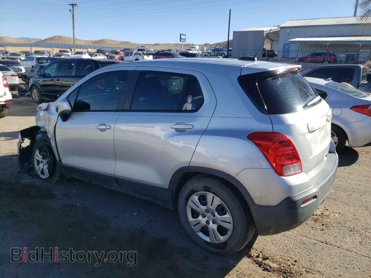 2015 CHEVROLET TRAX - VIN: 3GNCJKSB4FL246136 - Фото 2