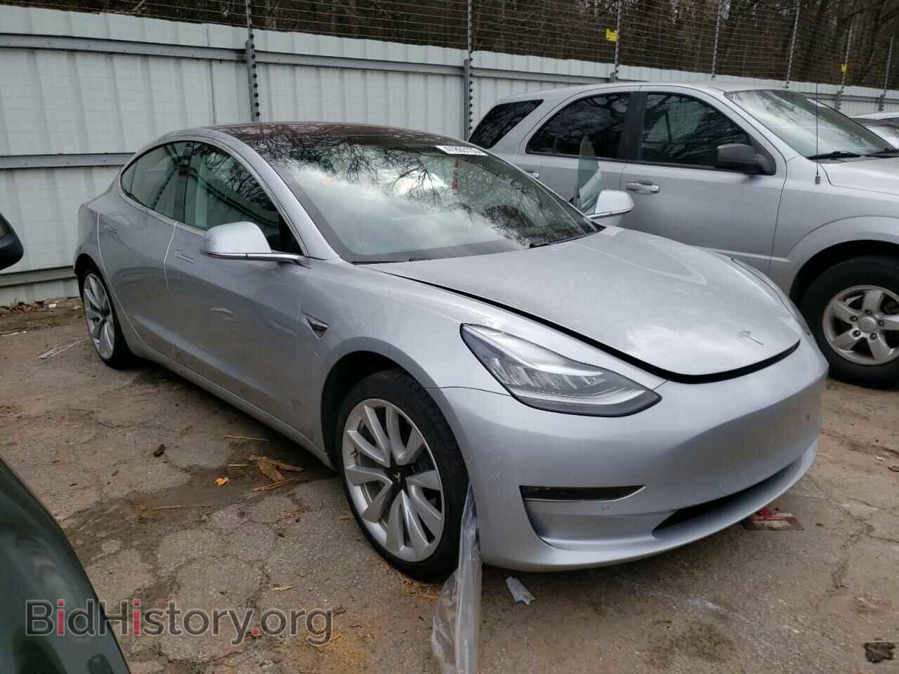 2018 TESLA MODEL 3 - VIN: 5YJ3E1EA9JF017887 - Photo 4