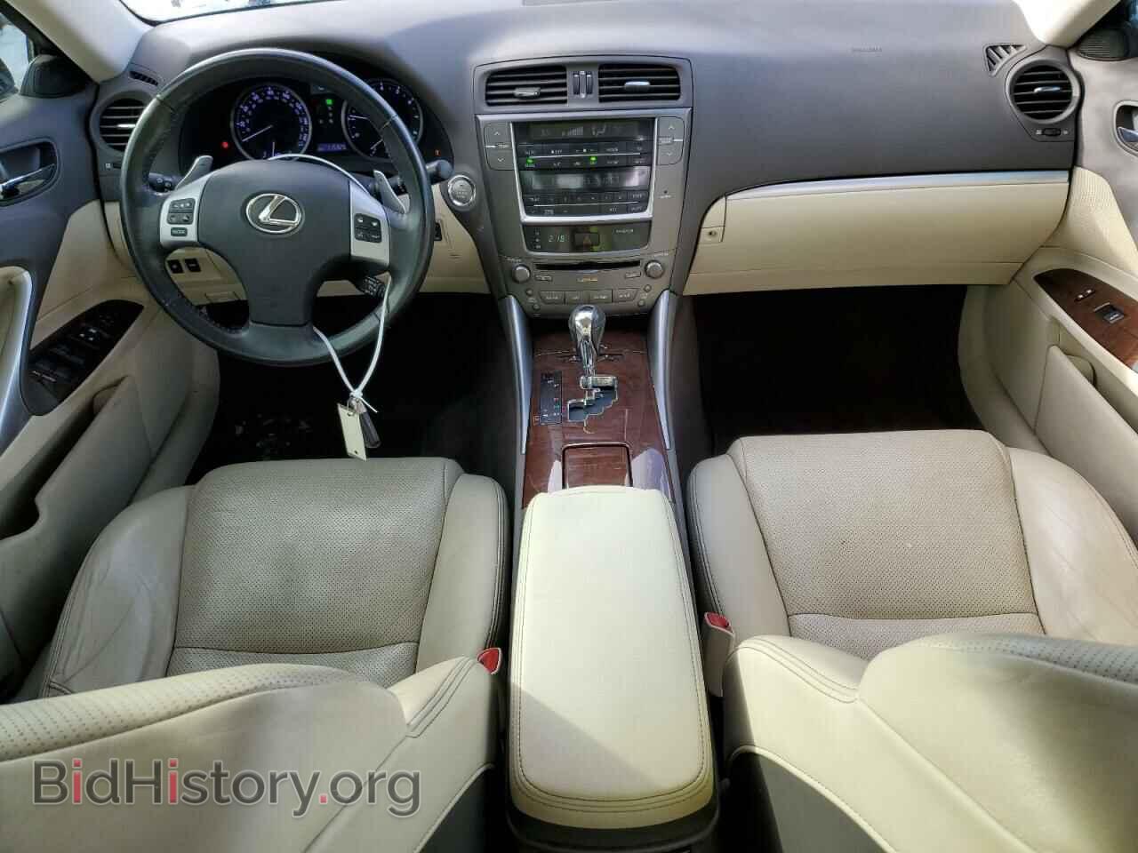 2011 LEXUS IS - VIN: JTHCF5C20B5052187 - Photo 8