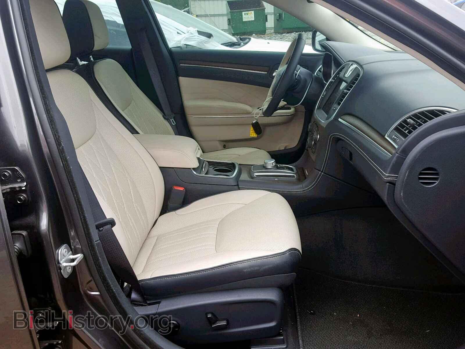 2018 CHRYSLER 300 - VIN: 2C3CCAPTXJH282319 - Фото 5