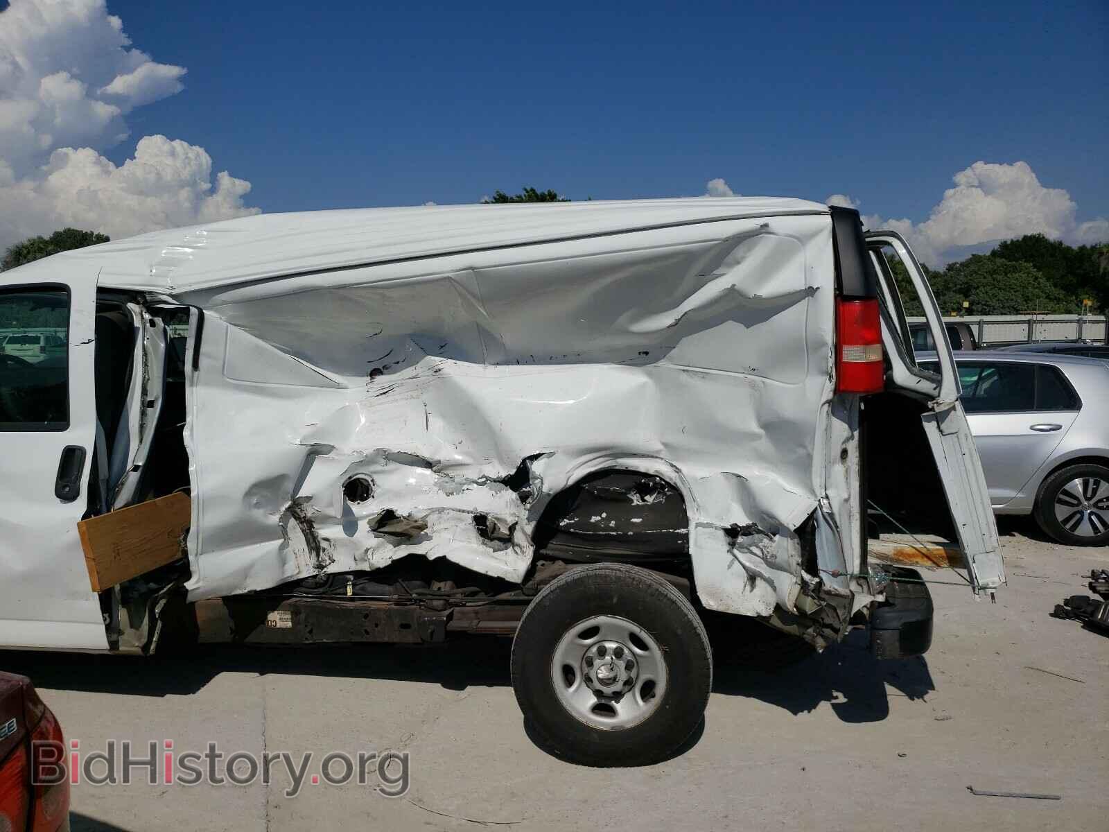 2009 CHEVROLET EXPRESS - VIN: 1GCGG25C191112113 - Фото 9