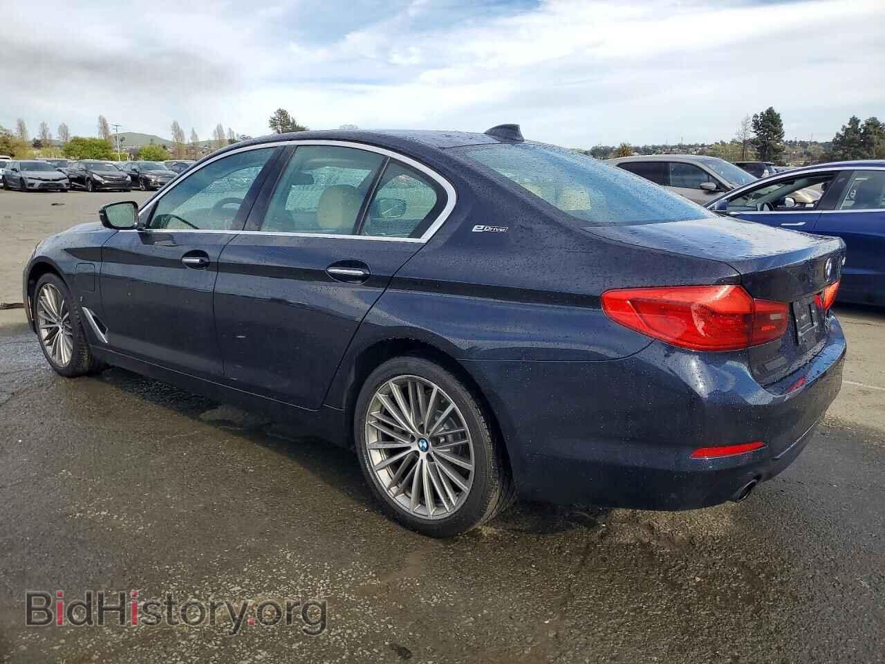 2018 BMW 5 SERIES - VIN: WBAJA9C5XJB250412 - Фото 2
