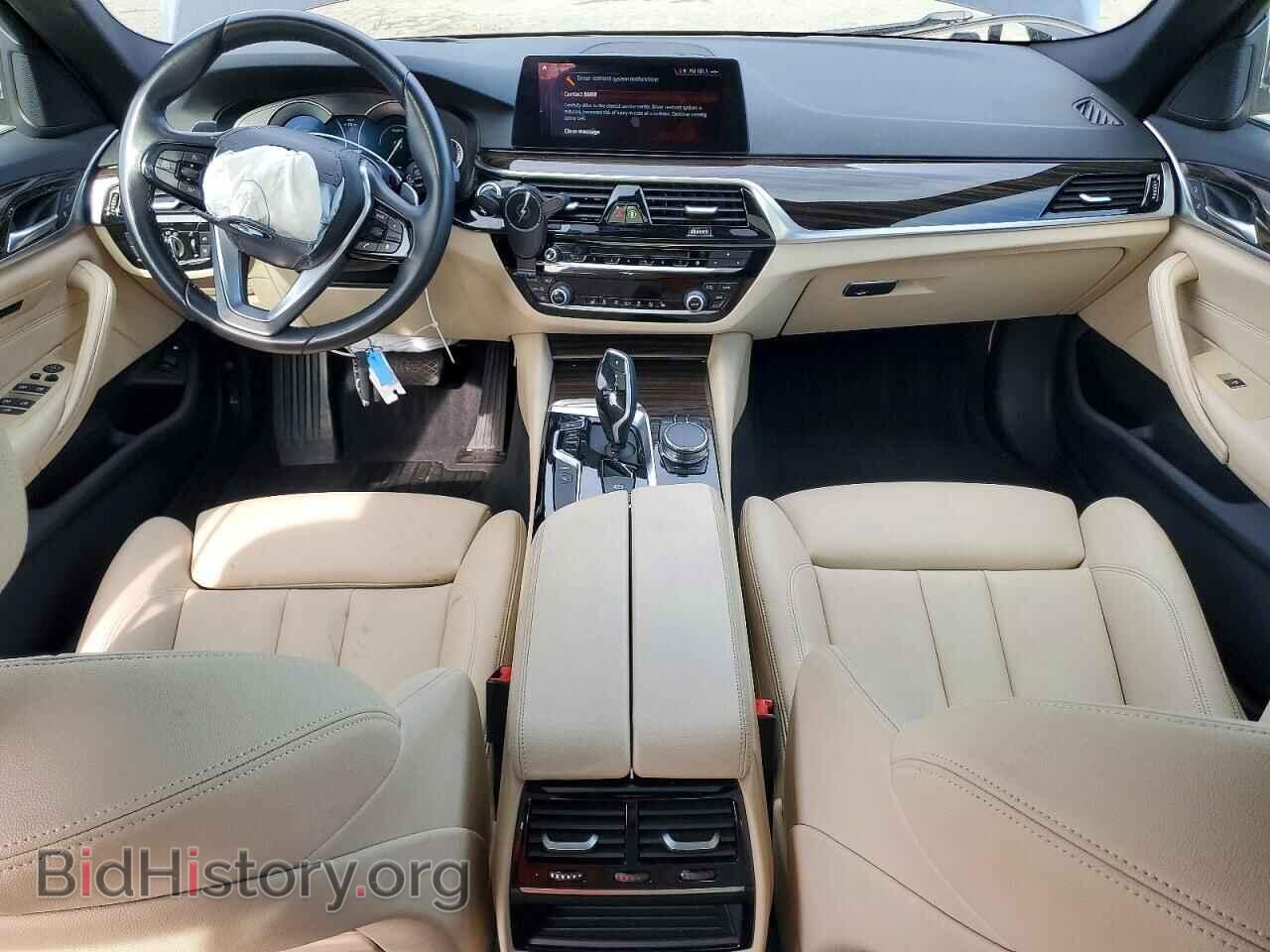 2018 BMW 5 SERIES - VIN: WBAJA9C5XJB250412 - Фото 8