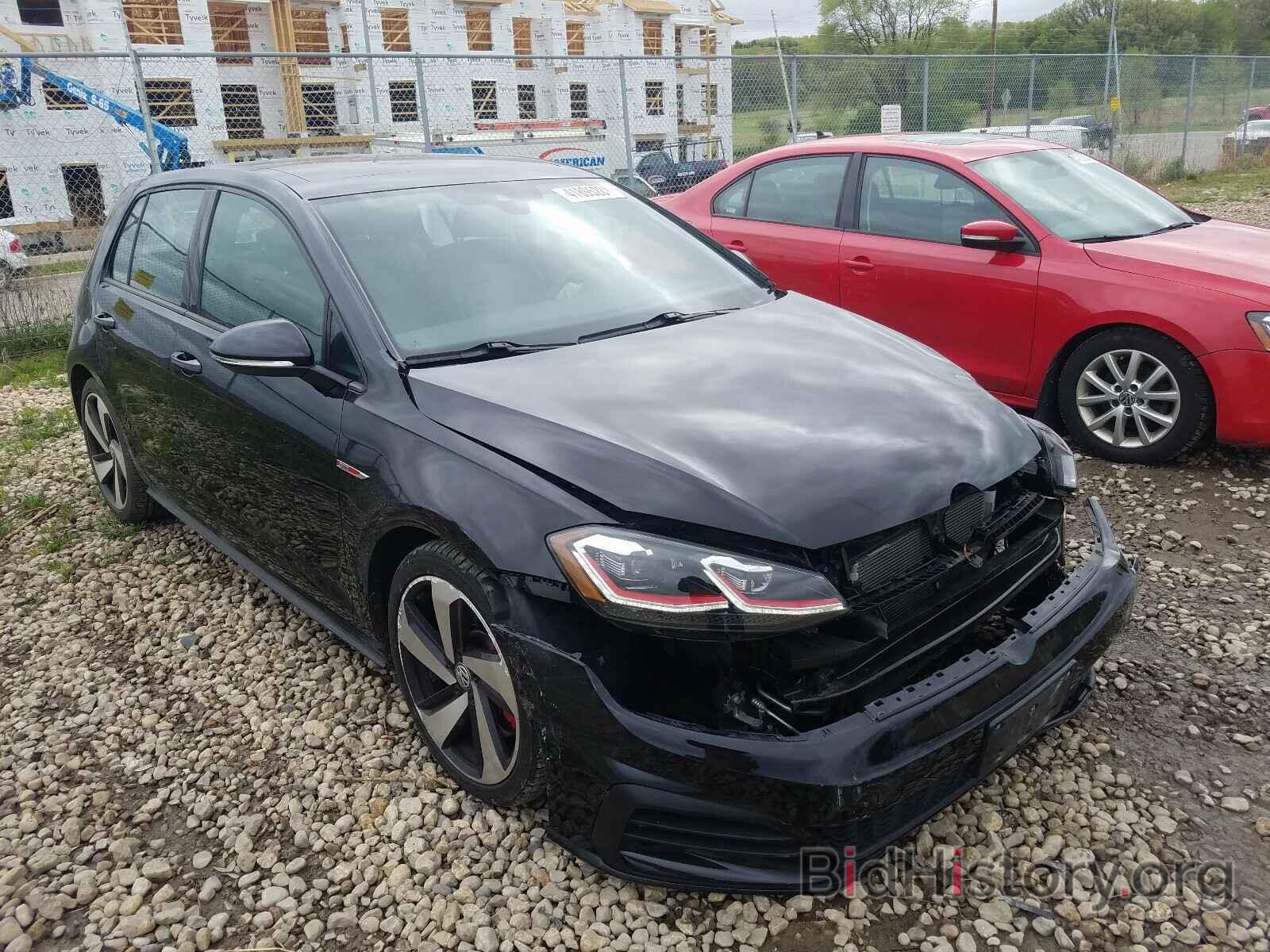 Photo 3VW447AU5JM257084 - VOLKSWAGEN GTI 2018