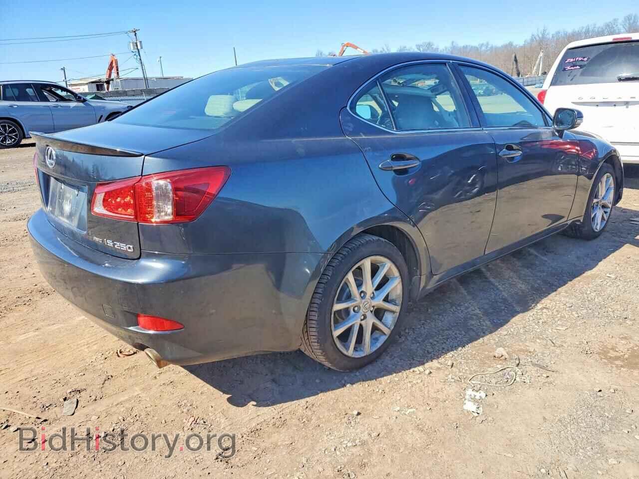 2011 LEXUS IS - VIN: JTHCF5C28B5046878 - Photo 3