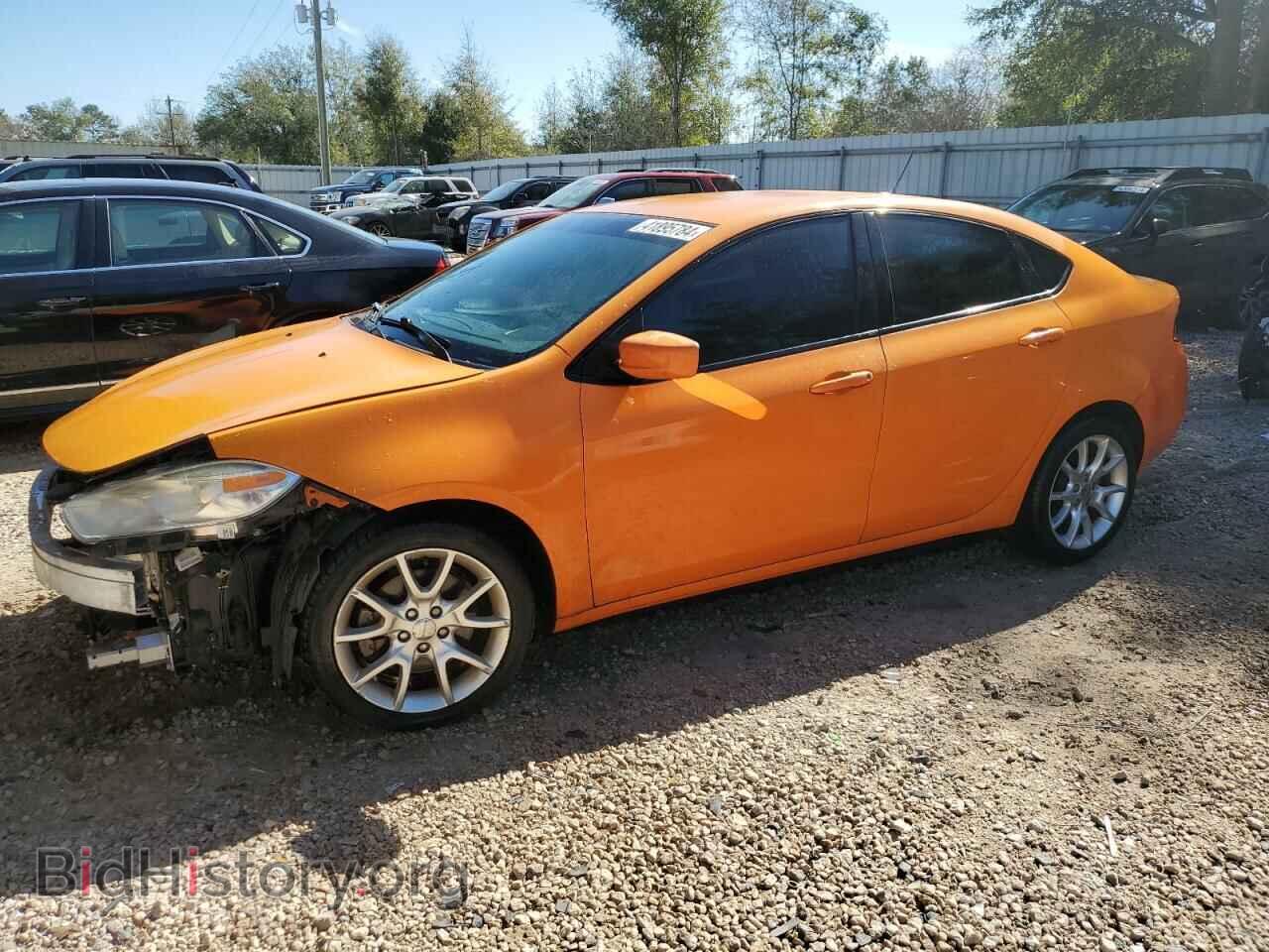 Photo 1C3CDFBA3DD171306 - DODGE DART 2013