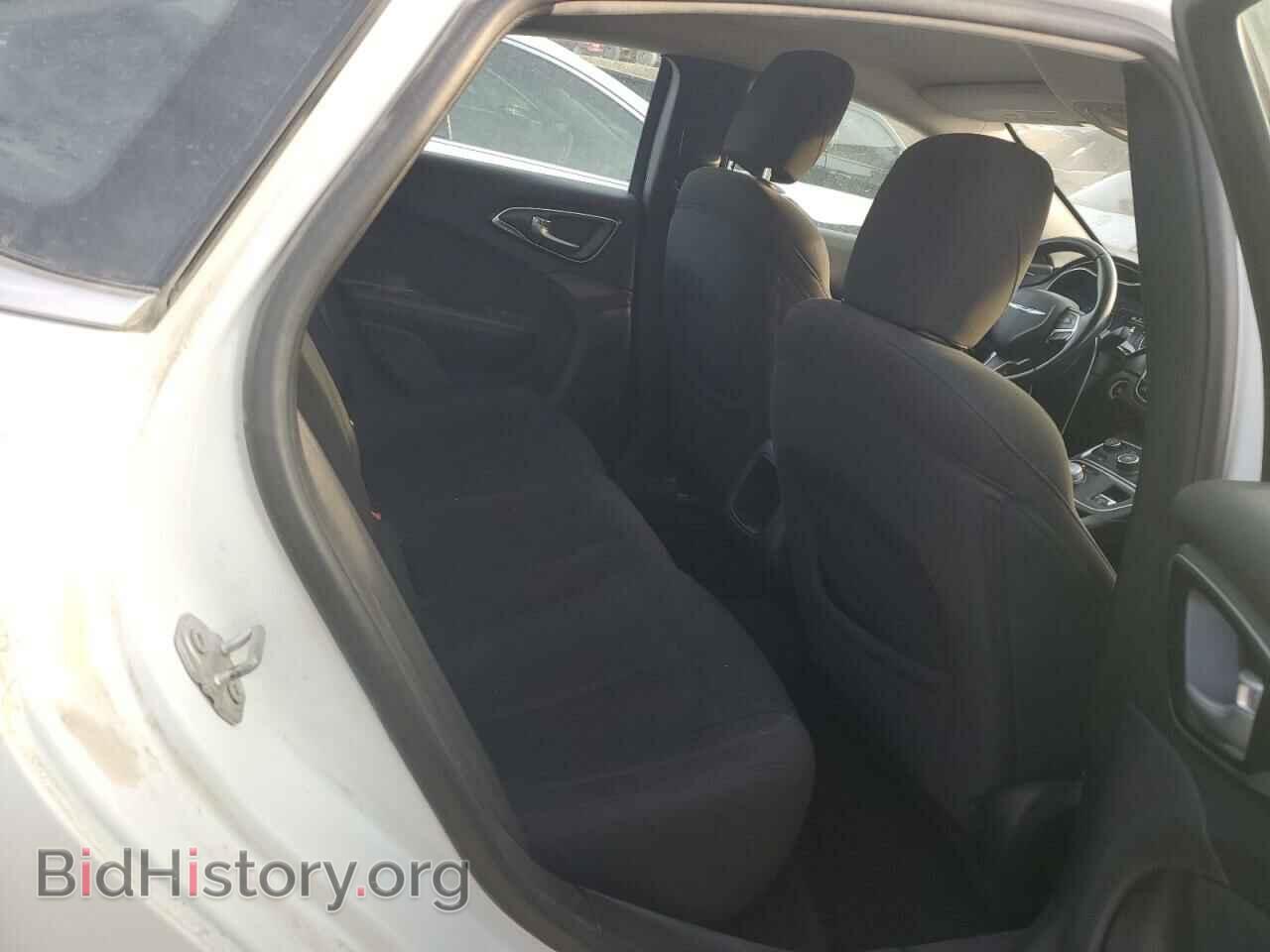 2017 CHRYSLER 200 - VIN: 1C3CCCFB3HN510859 - Фото 10