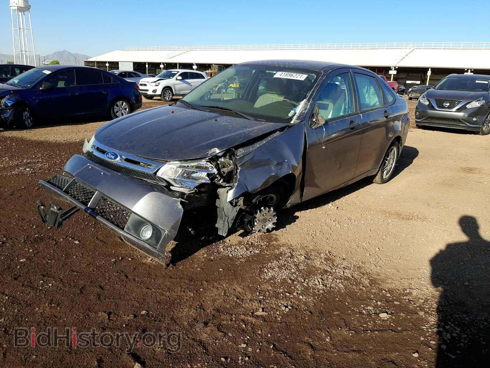 2011 FORD FOCUS - VIN: 1FAHP3FN3BW107195 - Фото 2