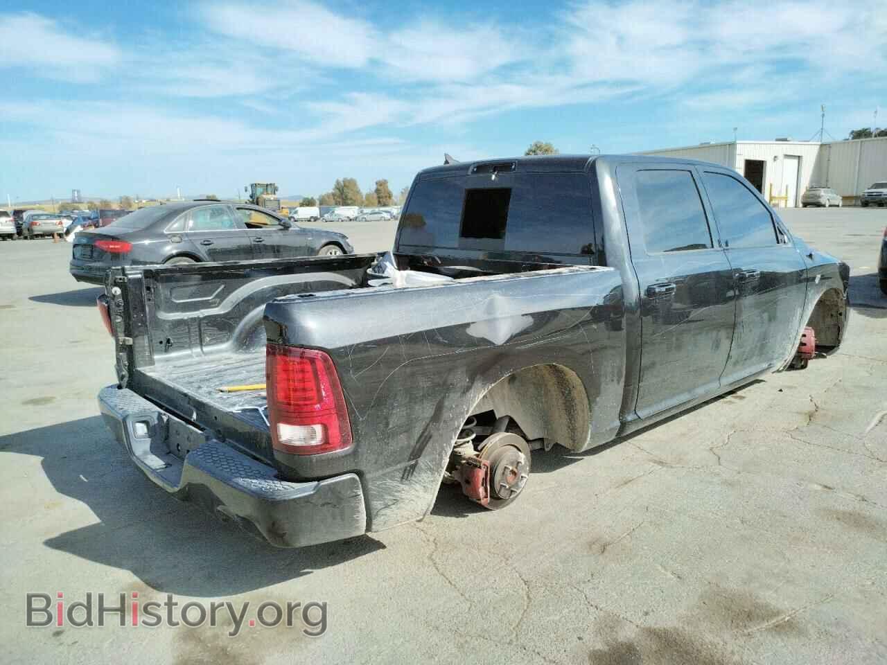 2017 RAM 1500 - VIN: 1C6RR6MT1HS605589 - Фото 4