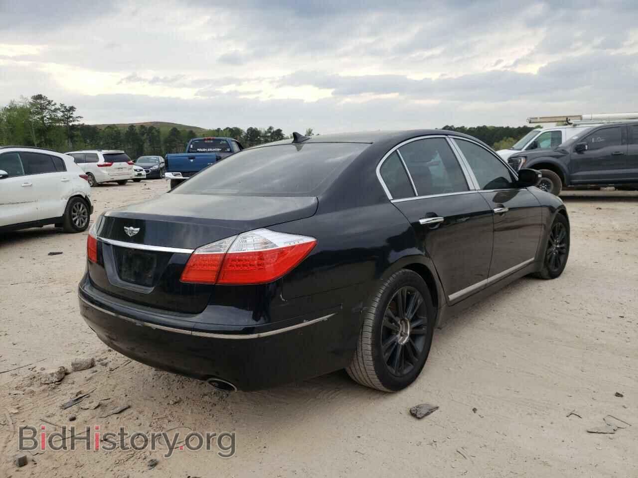 2009 HYUNDAI GENESIS - VIN: KMHGC46F59U058759 - Фото 4