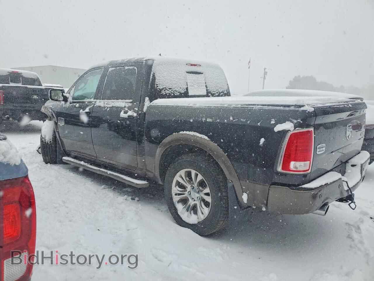 2018 RAM 1500 - VIN: 1C6RR7PM3JS226612 - Фото 2
