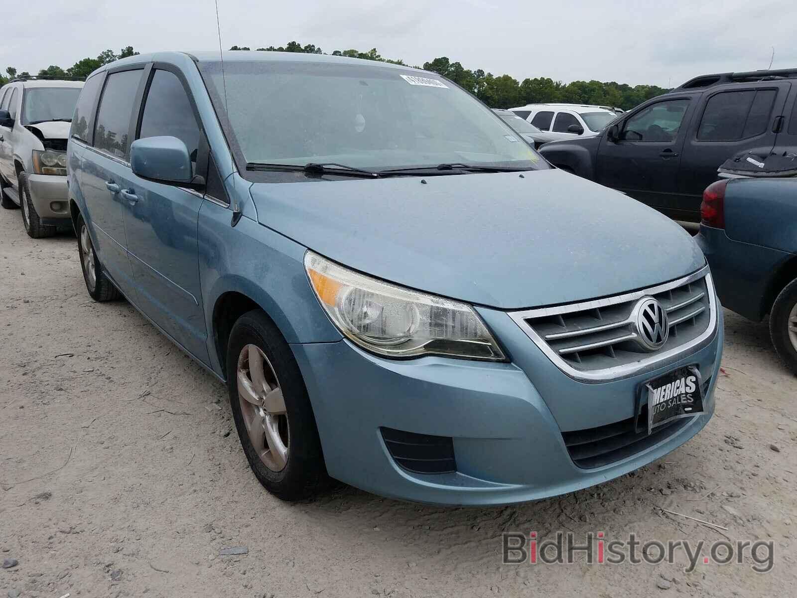 Фотография 2V4RW5DX6AR294706 - VOLKSWAGEN ROUTAN 2010