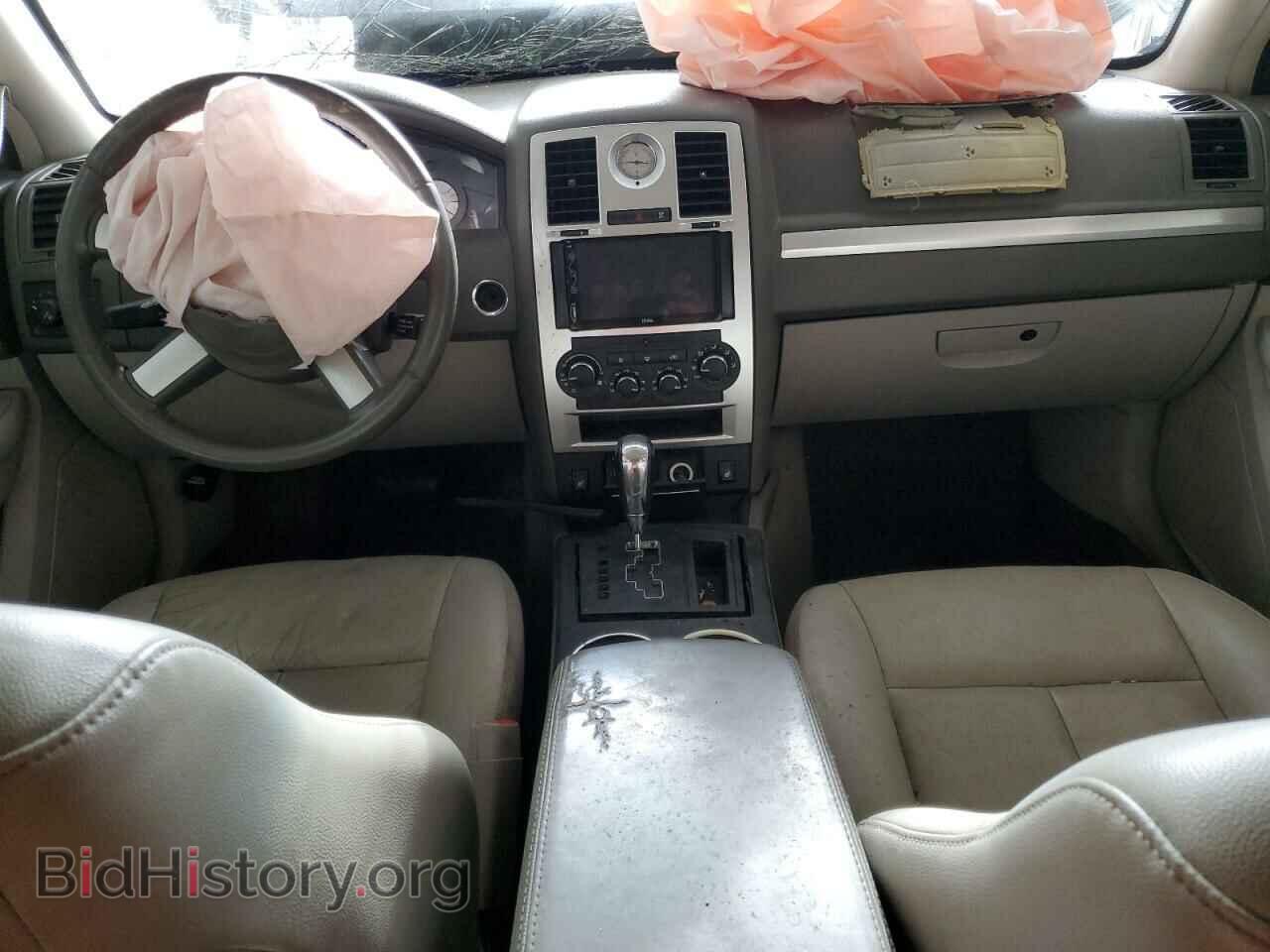2010 CHRYSLER 300 - VIN: 2C3CA5CVXAH143375 - Фото 8