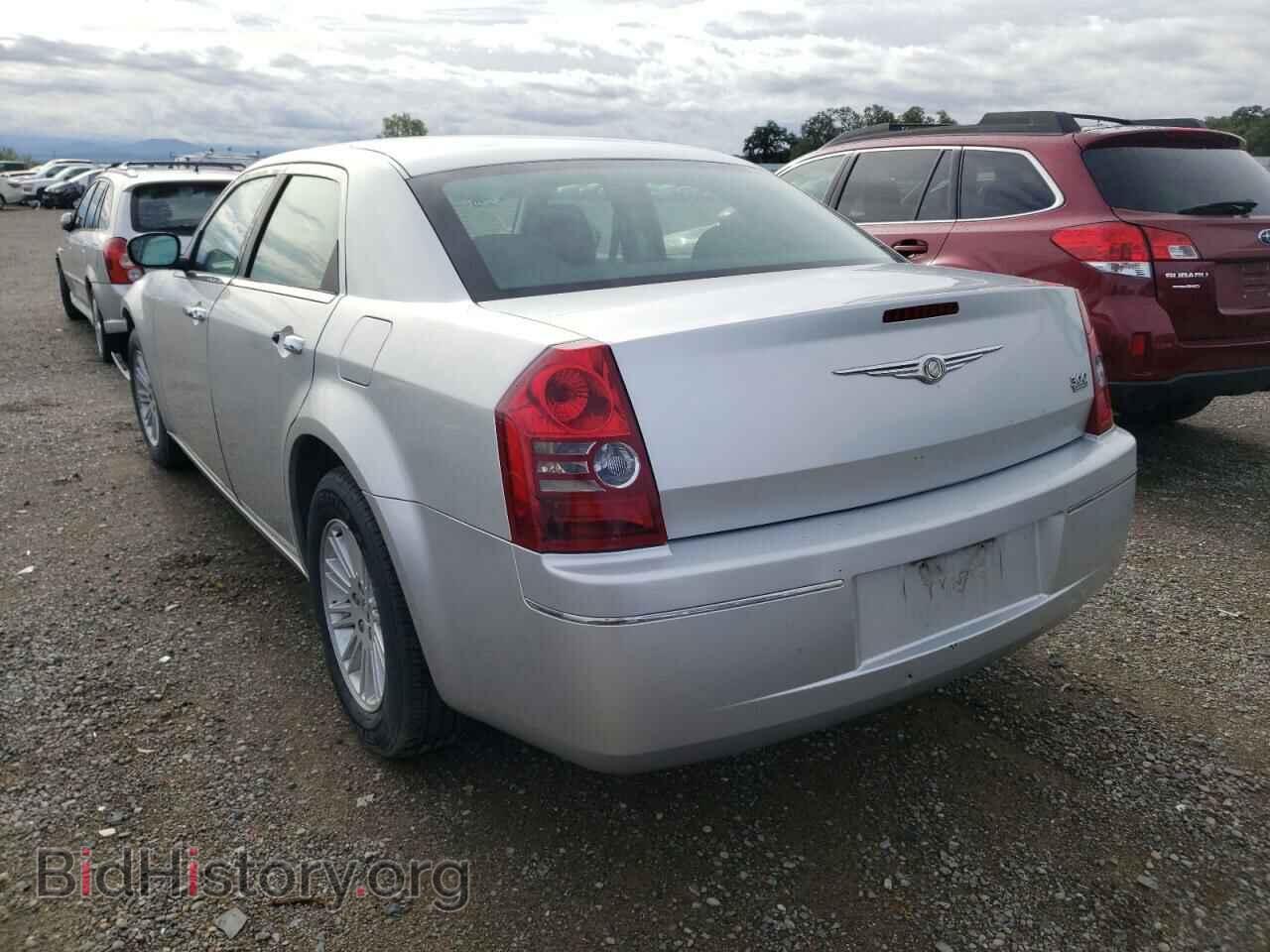 2010 CHRYSLER 300 - VIN: 2C3CA4CD4AH203152 - Фото 3