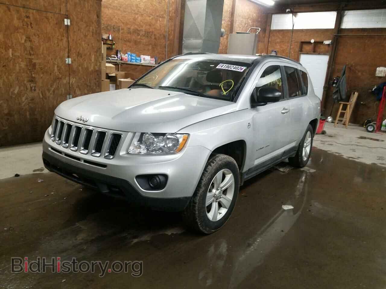 2011 JEEP COMPASS - VIN: 1J4NF5FB4BD282031 - Photo 2