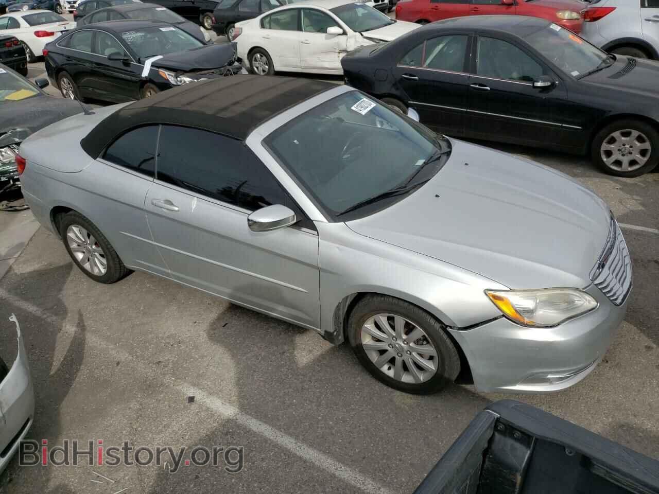 2011 CHRYSLER 200 - VIN: 1C3BC2EG6BN545650 - Фото 4
