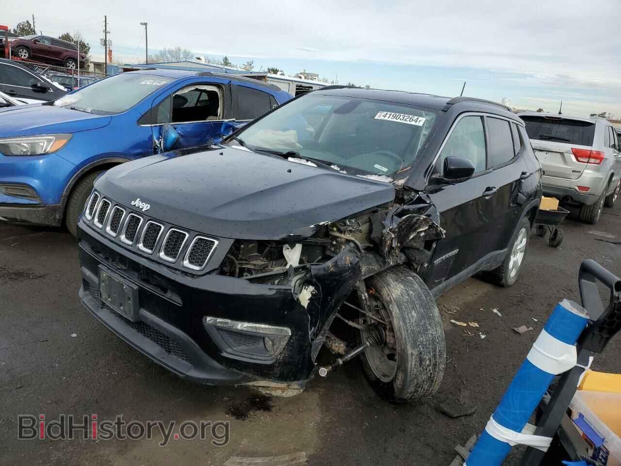 Фотография 3C4NJDBB8JT161080 - JEEP COMPASS 2018