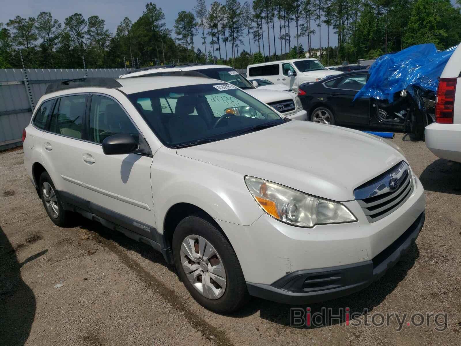 Photo 4S4BRCAC7B3387815 - SUBARU OUTBACK 2011