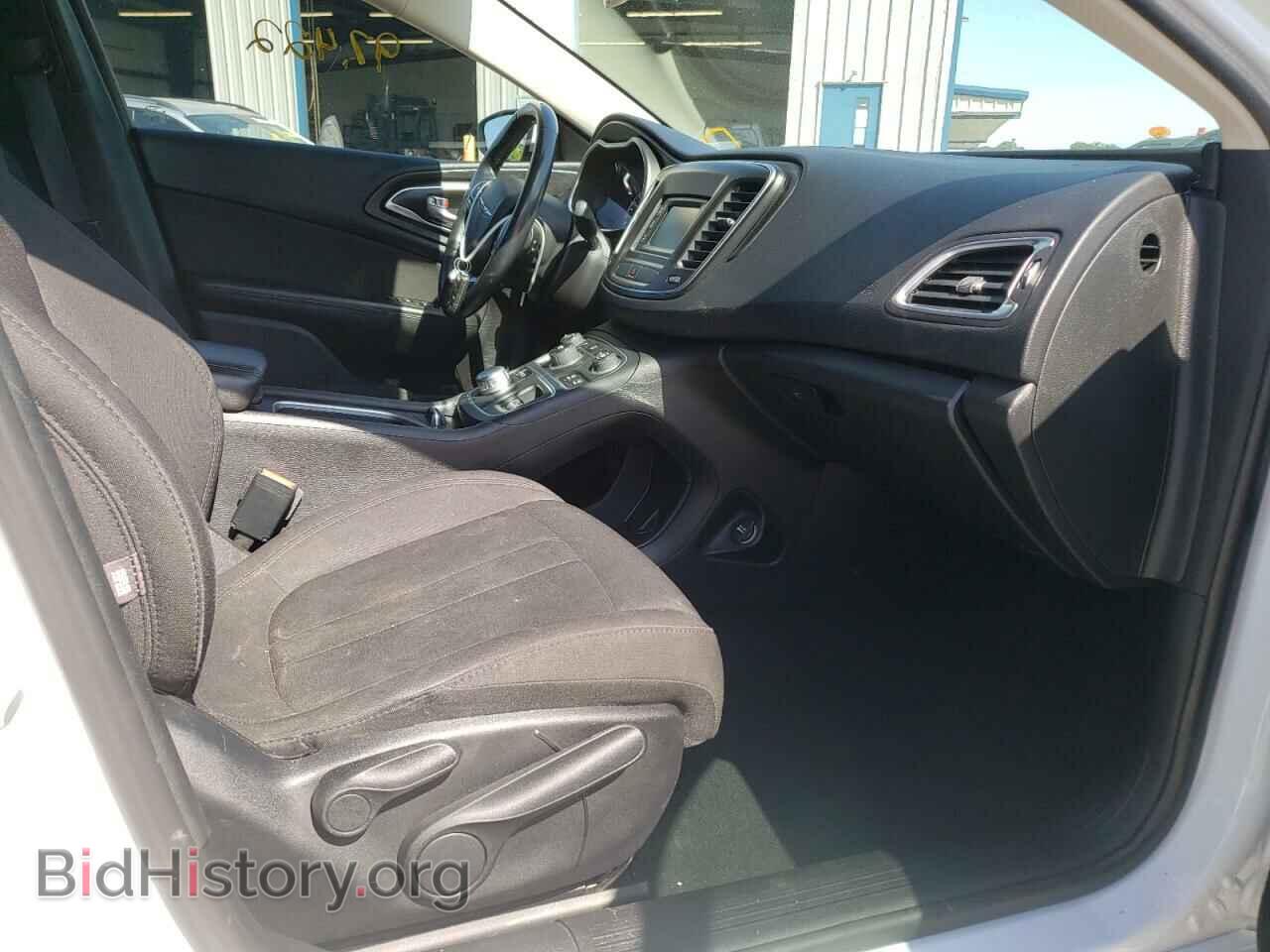 2016 CHRYSLER 200 - VIN: 1C3CCCAB2GN160050 - Фото 5