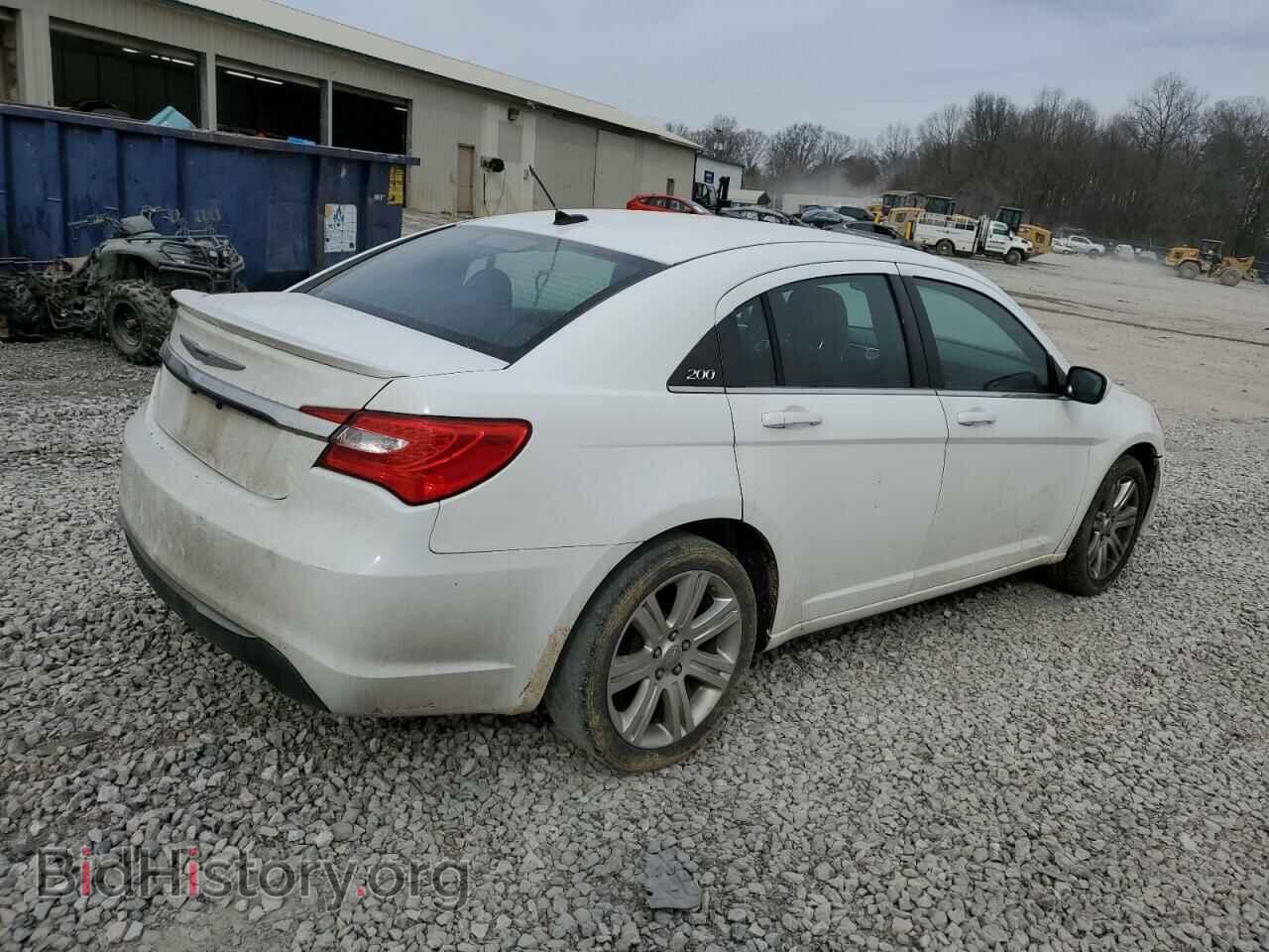 2013 CHRYSLER 200 - VIN: 1C3CCBBB8DN600826 - Photo 3