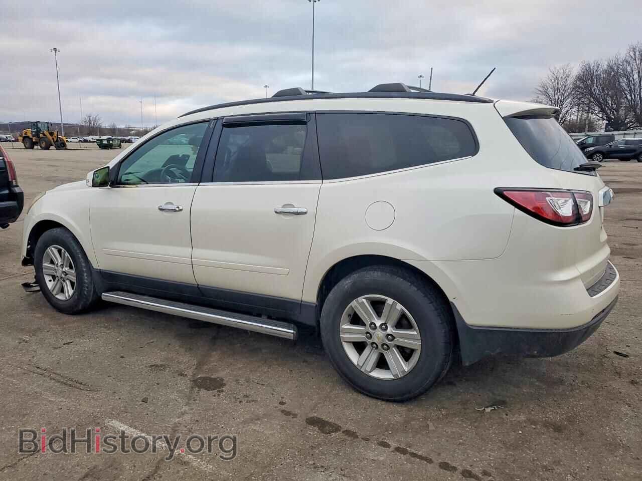 2014 CHEVROLET TRAVERSE - VIN: 1GNKRHKD0EJ219675 - Фото 2