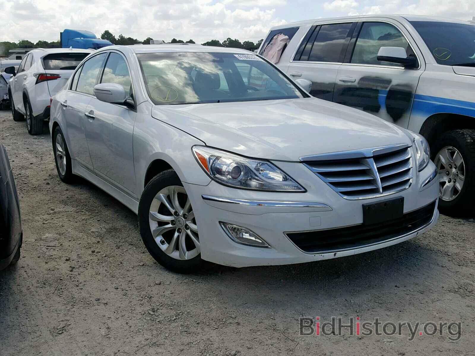 Photo KMHGC4DD2DU212256 - HYUNDAI GENESIS 2013