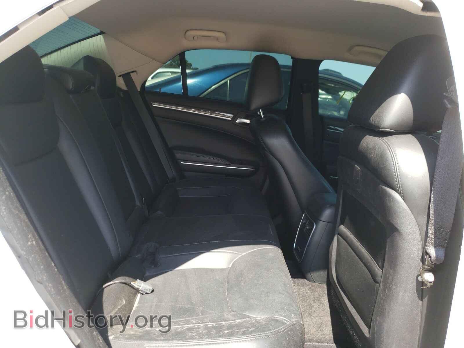 2015 CHRYSLER 300 - VIN: 2C3CCAAG5FH830407 - Фото 6