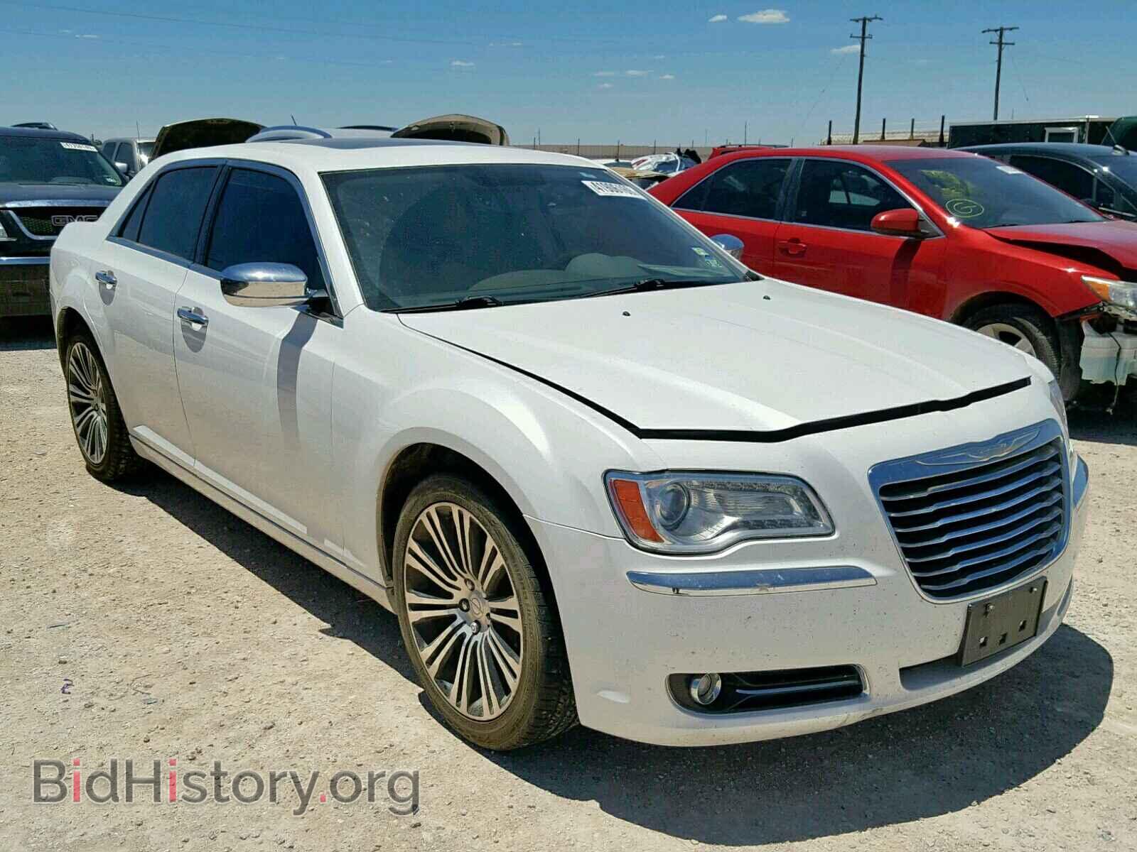 Photo 2C3CCAEG3DH505052 - CHRYSLER 300 2013