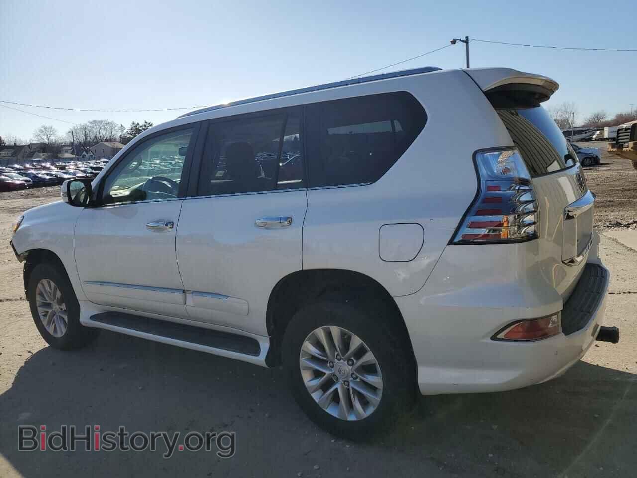 2015 LEXUS GX - VIN: JTJBM7FXXF5111397 - Фото 2