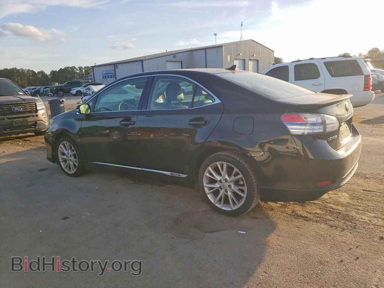 2010 LEXUS HS - VIN: JTHBB1BA8A2001206 - Photo 2