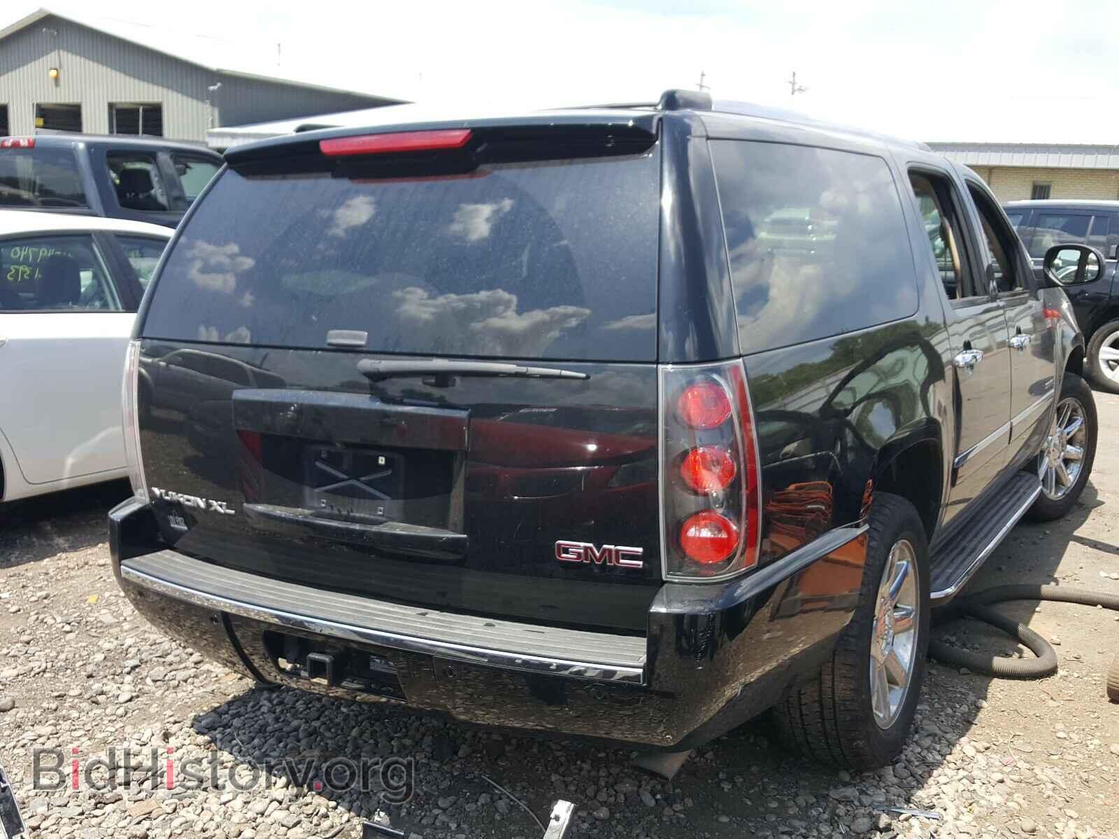 2013 GMC YUKON - VIN: 1GKS2MEF3DR246439 - Фото 4