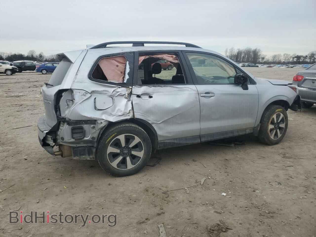 2018 SUBARU FORESTER - VIN: JF2SJAEC5JH469426 - Фото 3