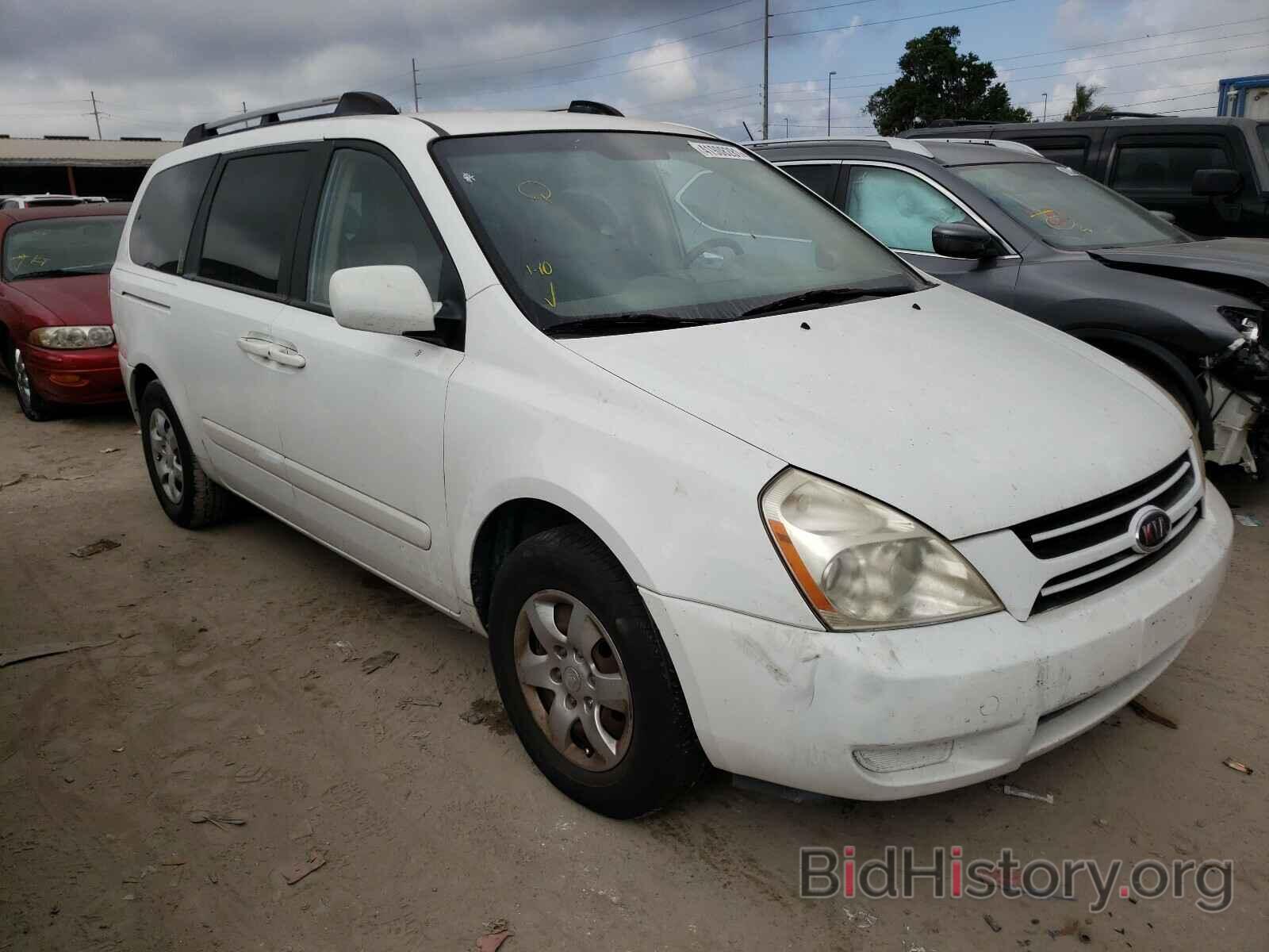 Фотография KNDMB233566097053 - KIA SEDONA 2006