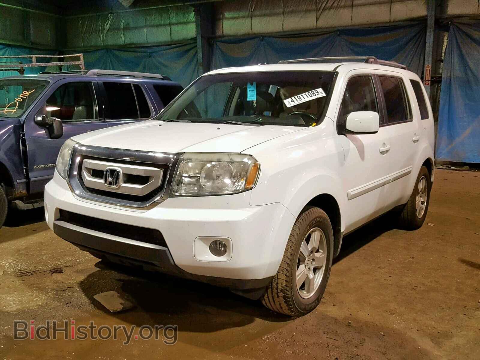 2011 HONDA PILOT EXL - VIN: 5FNYF4H58BB031851 - Photo 2