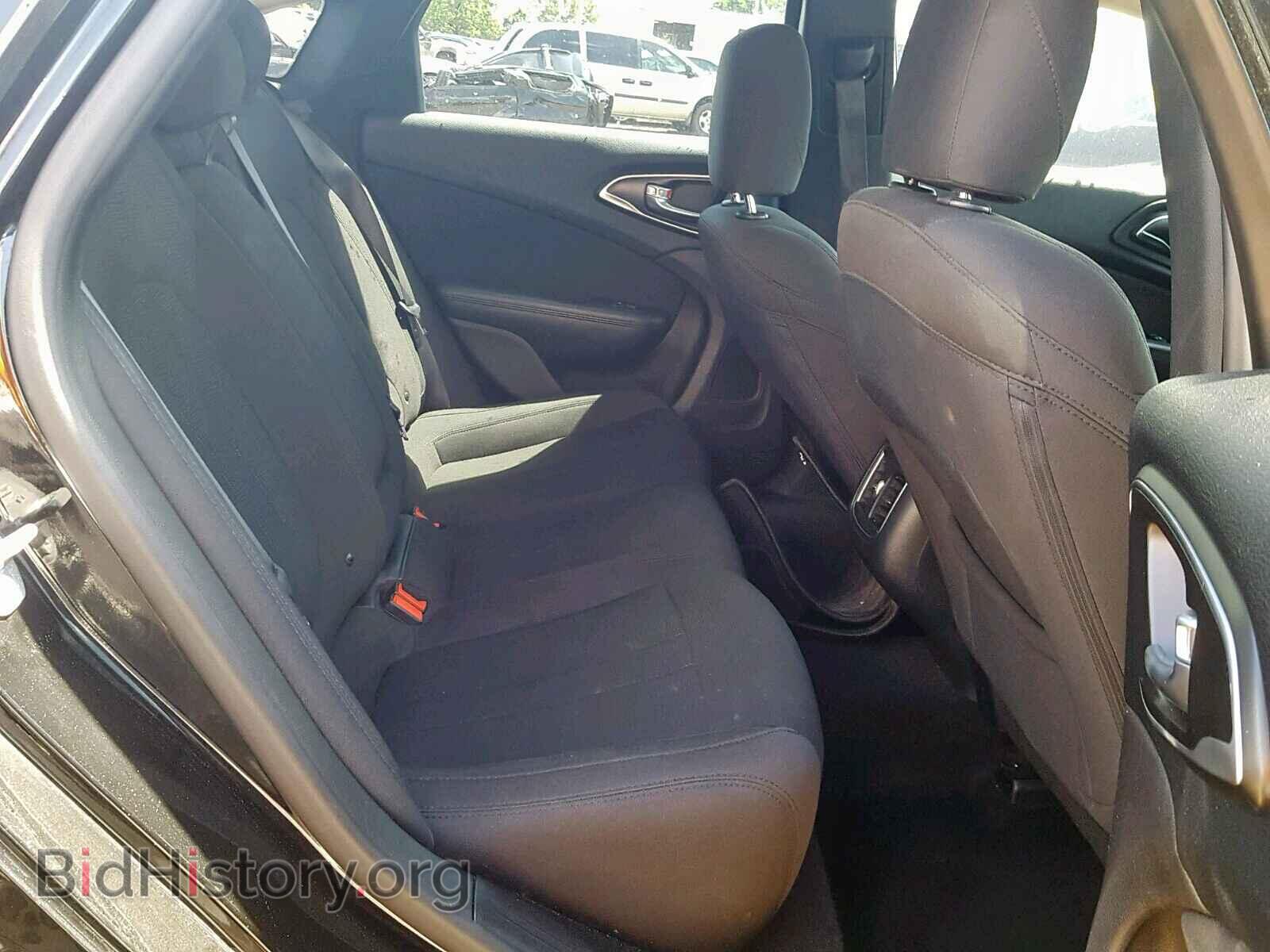 2016 CHRYSLER 200 - VIN: 1C3CCCAB5GN119010 - Photo 6