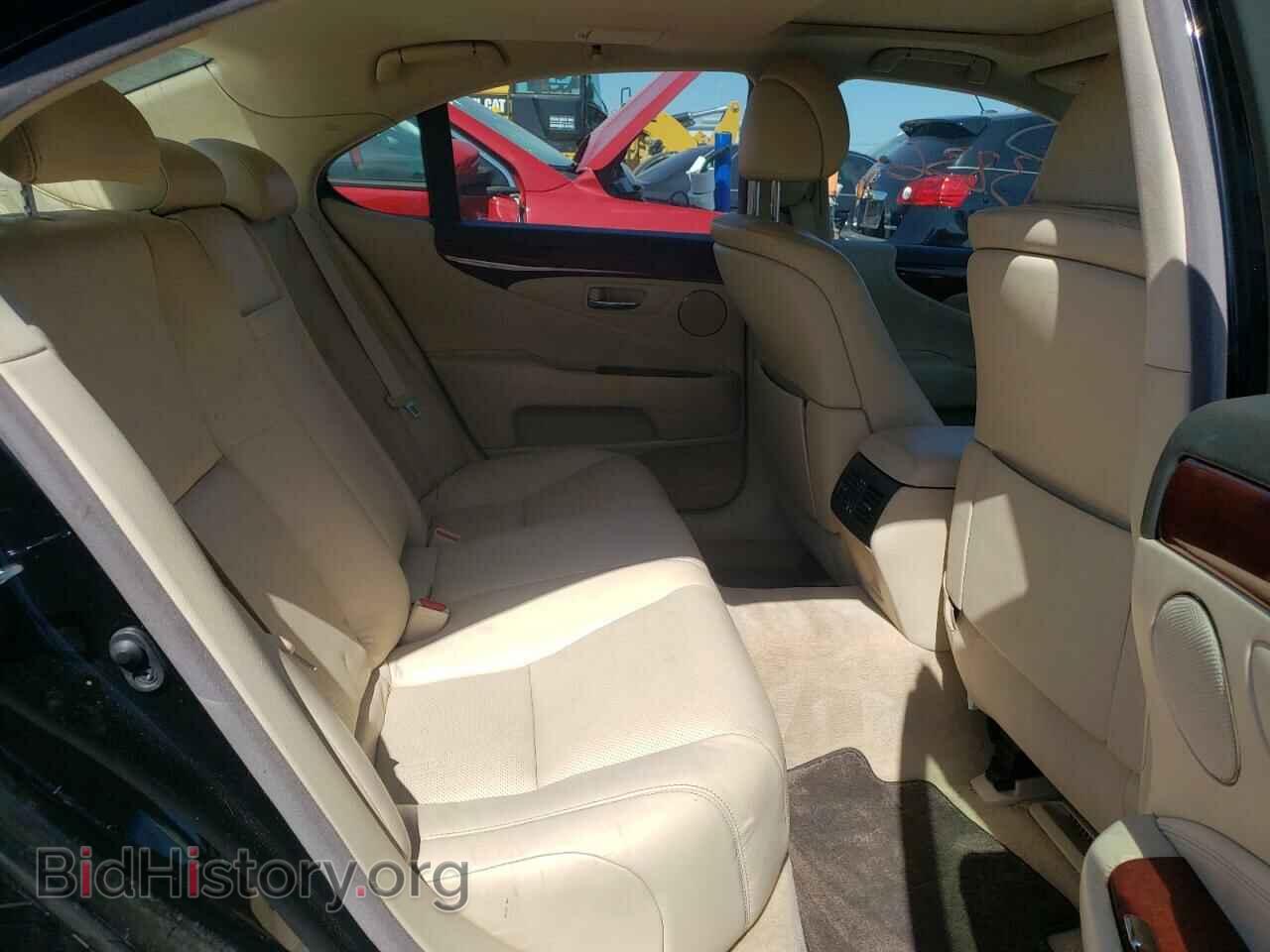 2012 LEXUS LS460 - VIN: JTHBL5EF1C5112256 - Photo 6