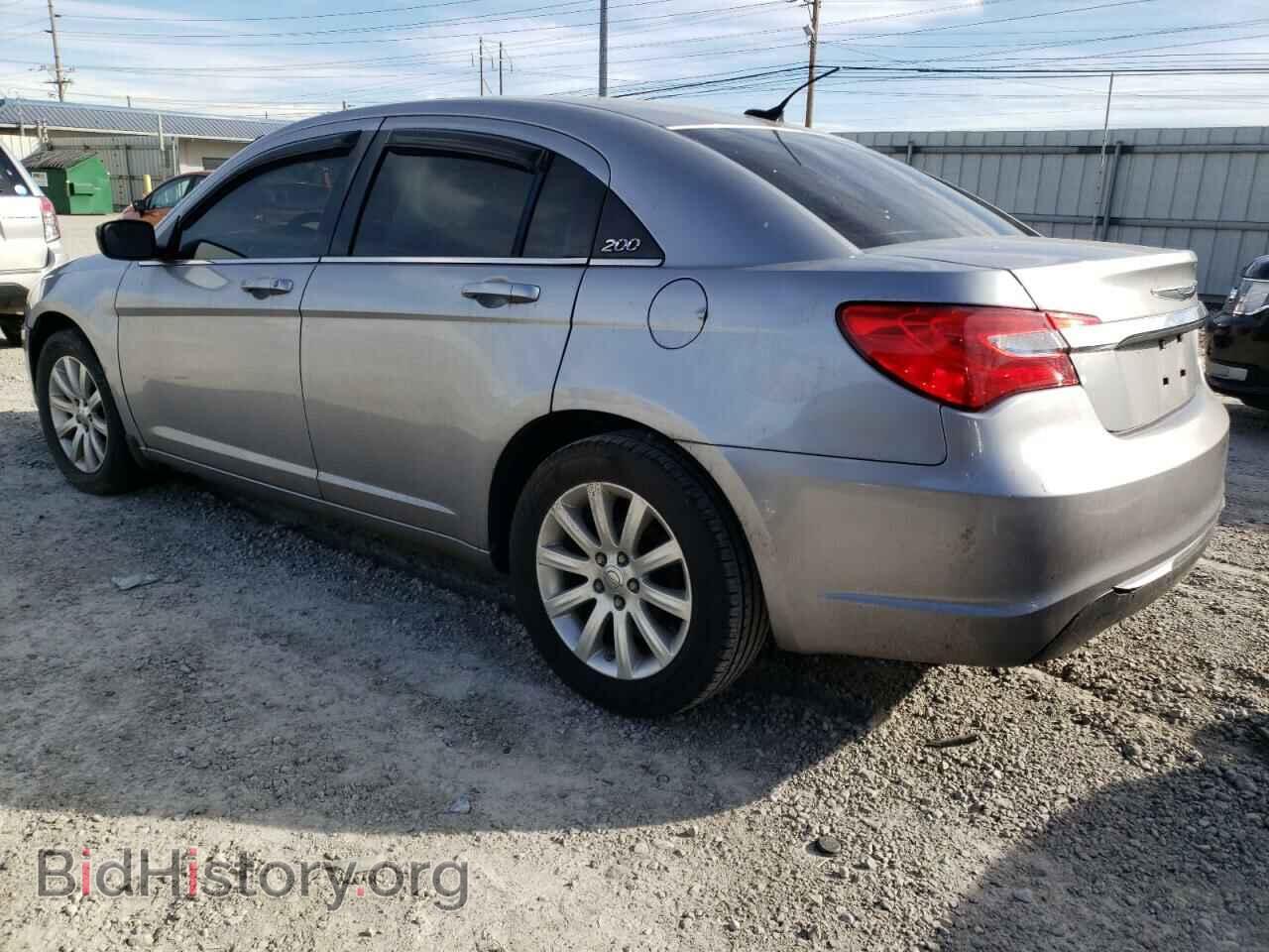 2013 CHRYSLER 200 - VIN: 1C3CCBBB9DN603993 - Фото 2
